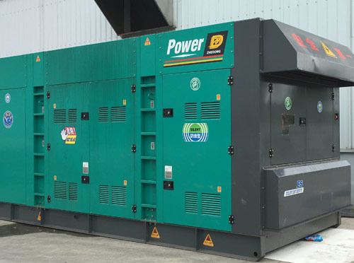 平罗升级发电机组的过程中需要注意哪些安全事项？